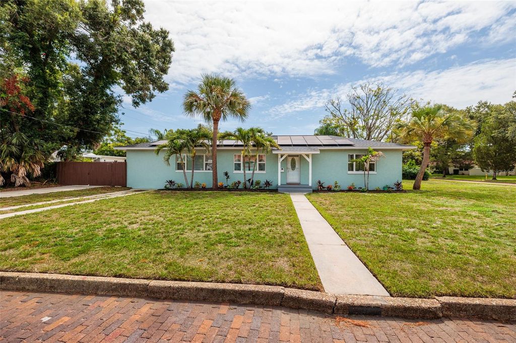 801 61ST STREET N, St Petersburg, FL 33710