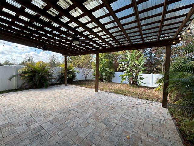 572 ARGYLL DRIVE, Spring Hill, FL 34609