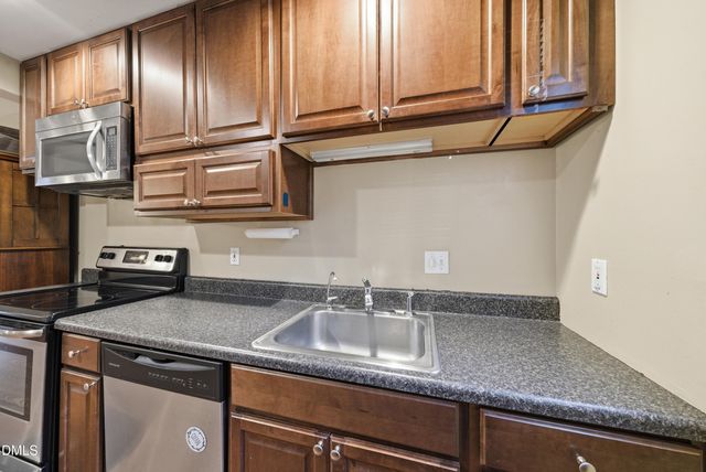 6355 New Market Way, Raleigh, NC 27615