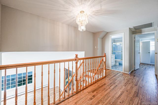 2 Barry Lane, Mount Sinai, NY 11766