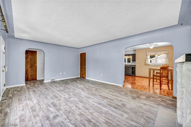 375 Olive Street, Elyria, OH 44035