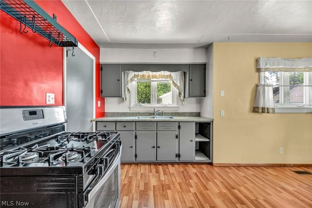 375 Olive Street, Elyria, OH 44035