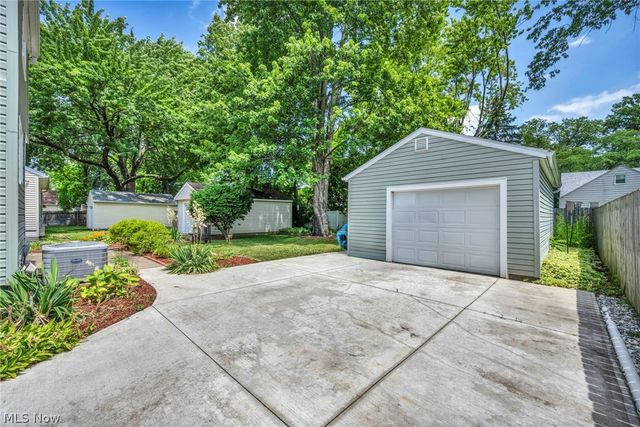 375 Olive Street, Elyria, OH 44035
