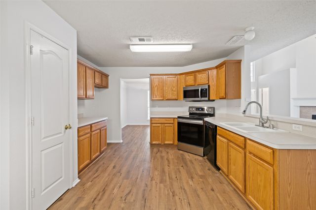 3832 Braxton Lane, Flower Mound, TX 75028