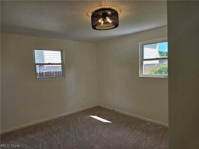 1312 15Th Street, Vienna, WV 26105