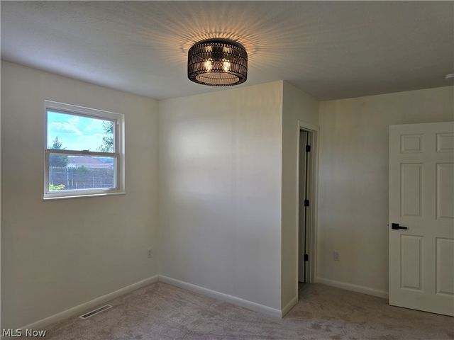 1312 15Th Street, Vienna, WV 26105
