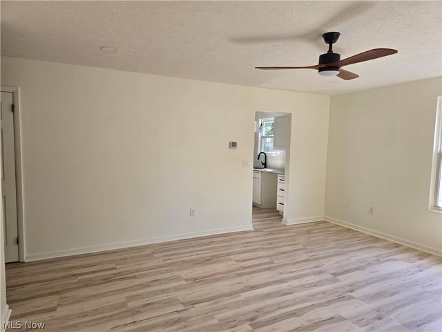 1312 15Th Street, Vienna, WV 26105