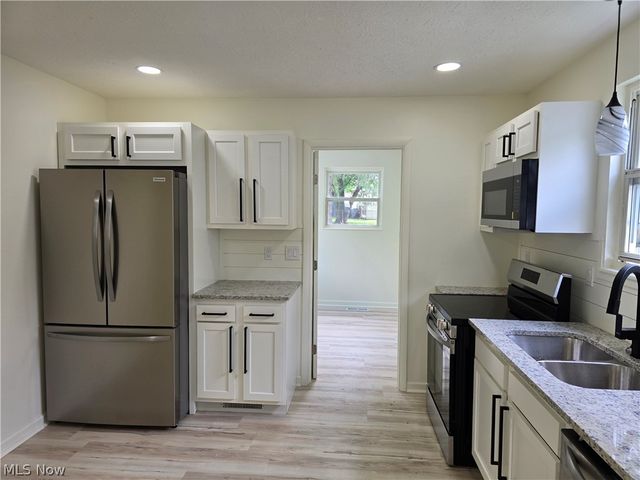 1312 15Th Street, Vienna, WV 26105