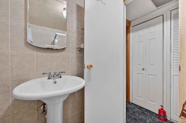 3 Samsondale Avenue, West Haverstraw, NY 10993