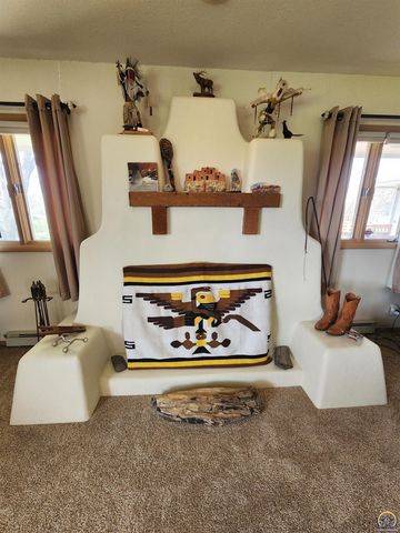 20 Lakeshore DR, Emporia, KS 66801