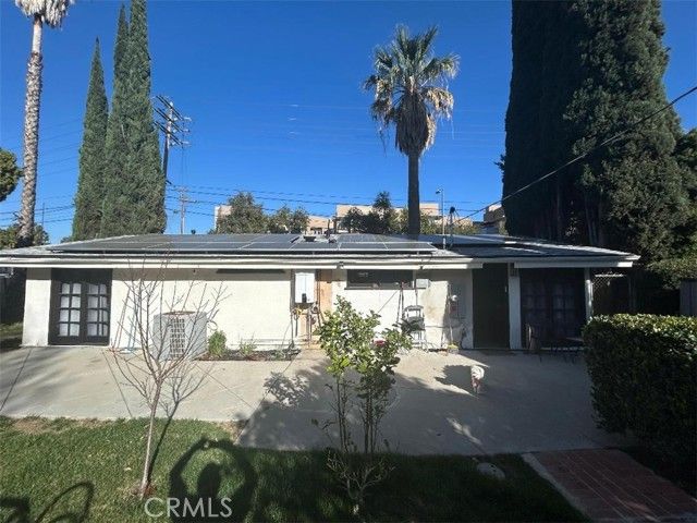 6447 Wilbur, Reseda (los Angeles), CA 91335