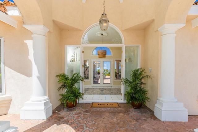 161 Lemon Grove Drive, Fallbrook, CA 92028