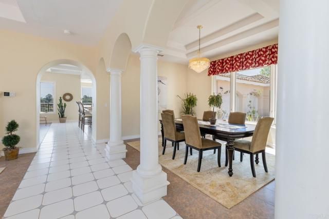 161 Lemon Grove Drive, Fallbrook, CA 92028