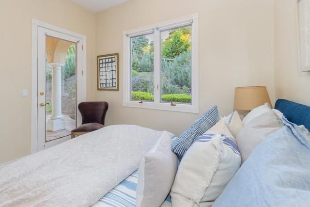 161 Lemon Grove Drive, Fallbrook, CA 92028