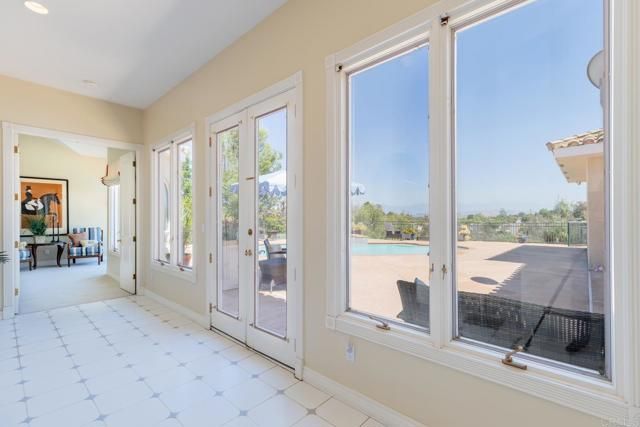 161 Lemon Grove Drive, Fallbrook, CA 92028