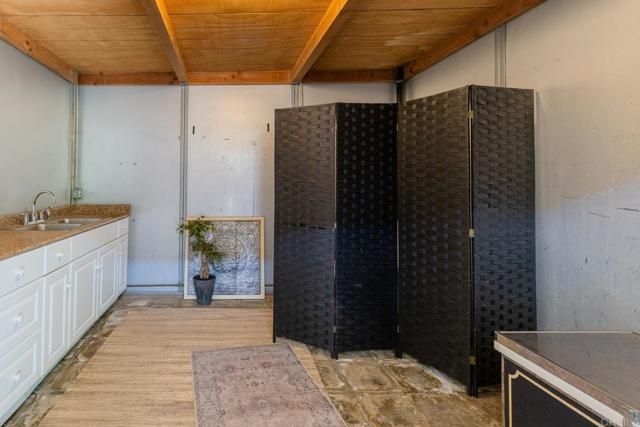 161 Lemon Grove Drive, Fallbrook, CA 92028