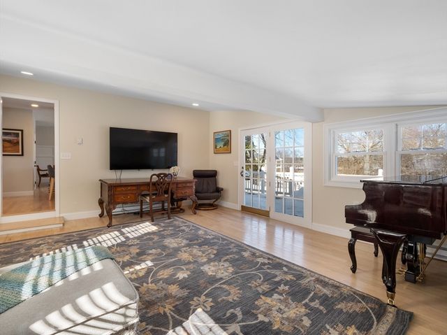 510 Merrimac St, Newburyport, MA 01950