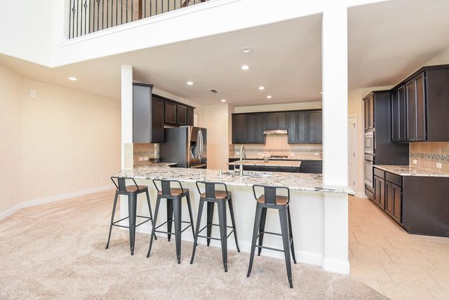 6102 Crested Song Circle, Richmond, TX 77407