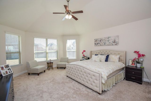 6102 Crested Song Circle, Richmond, TX 77407