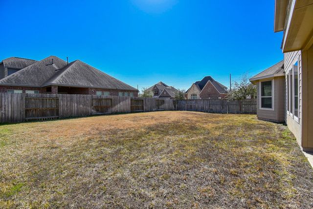 6102 Crested Song Circle, Richmond, TX 77407