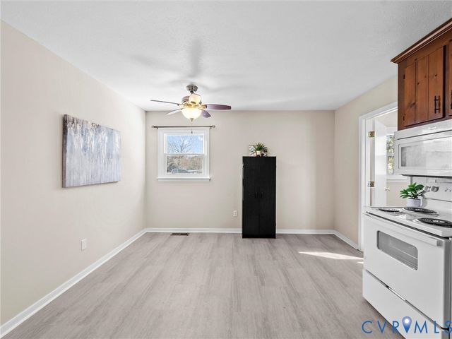 6452 Chenault Way, Mechanicsville, VA 23111