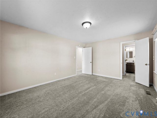 6452 Chenault Way, Mechanicsville, VA 23111