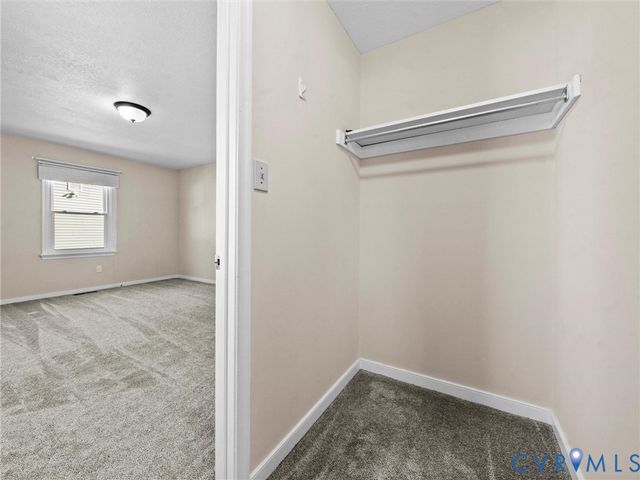 6452 Chenault Way, Mechanicsville, VA 23111