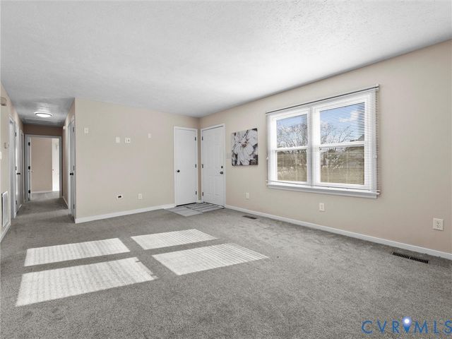 6452 Chenault Way, Mechanicsville, VA 23111