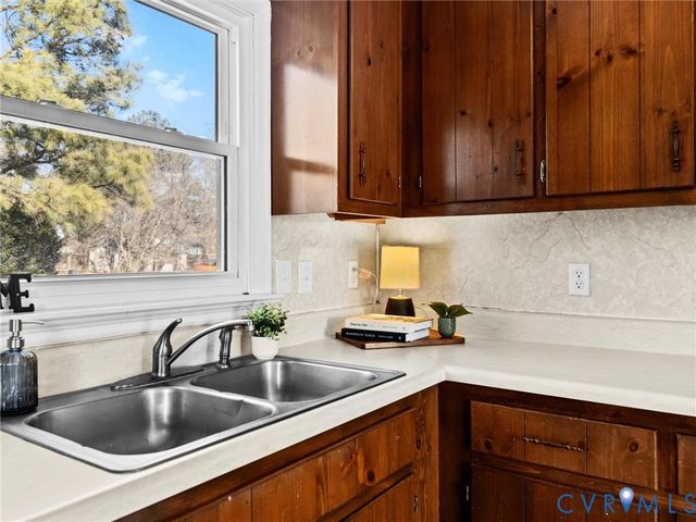 6452 Chenault Way, Mechanicsville, VA 23111