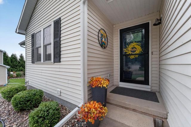113 Terrace Court, Mount Horeb, WI 53572