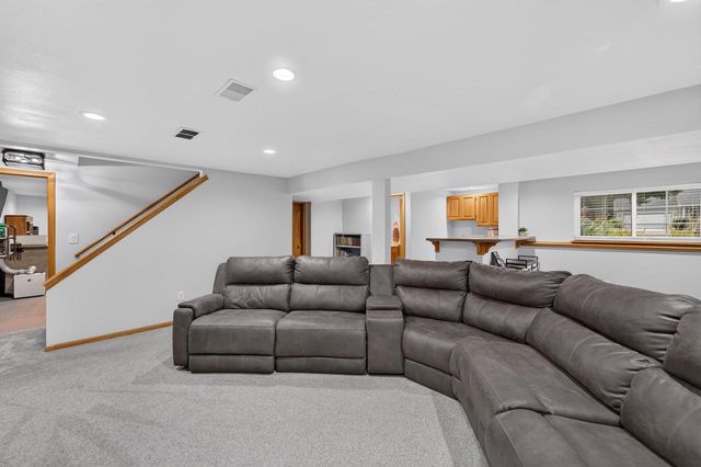 113 Terrace Court, Mount Horeb, WI 53572