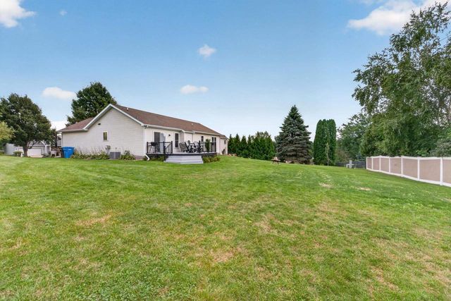 113 Terrace Court, Mount Horeb, WI 53572