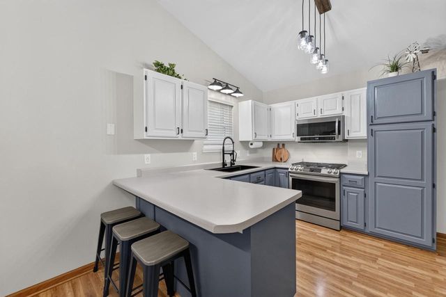 113 Terrace Court, Mount Horeb, WI 53572