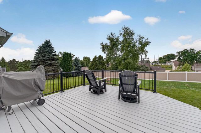113 Terrace Court, Mount Horeb, WI 53572