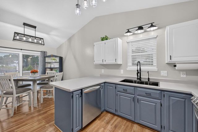 113 Terrace Court, Mount Horeb, WI 53572