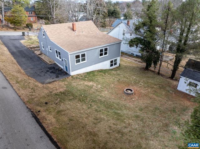 112 LEE ST, Staunton, VA 24401