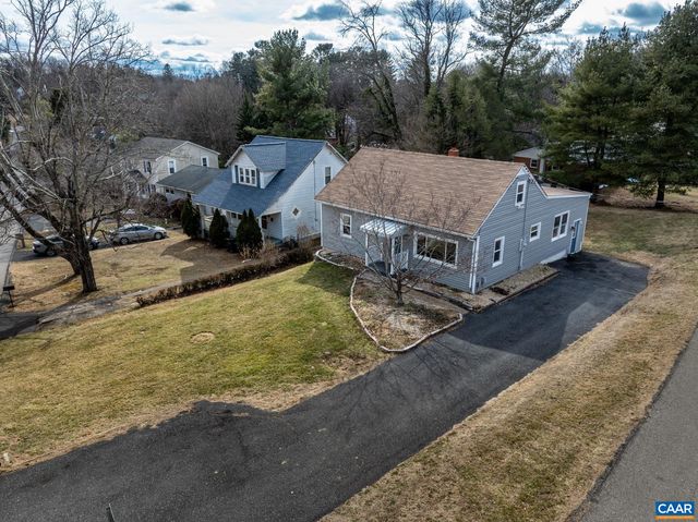 112 LEE ST, Staunton, VA 24401