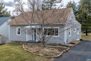 112 LEE ST, Staunton, VA 24401