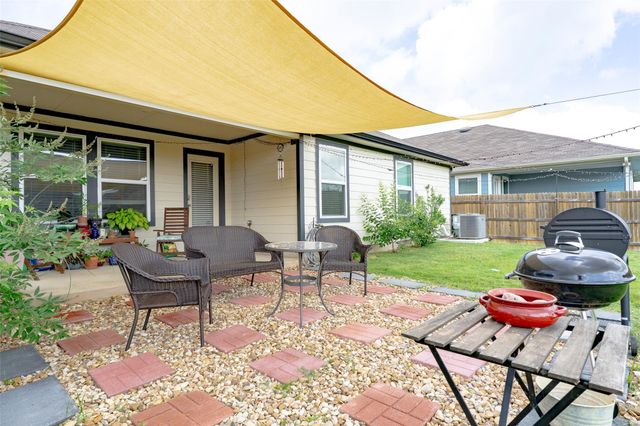 115 Aransas River RD, Hutto, TX 78634