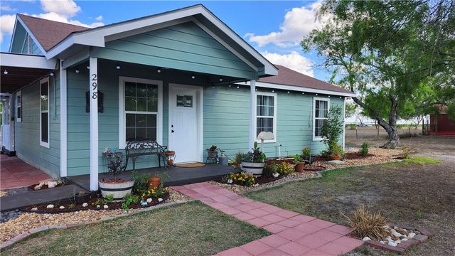 298 County Road 3052, Orange Grove, TX 78372