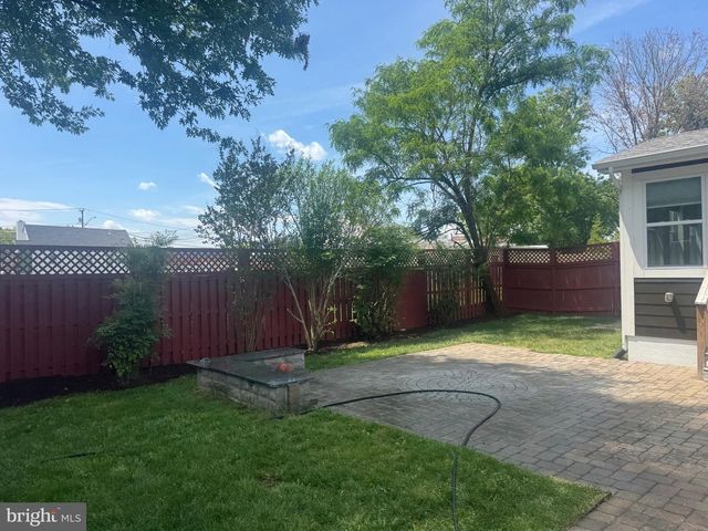8808 BLACK ALDER DR, Alexandria, VA 22309