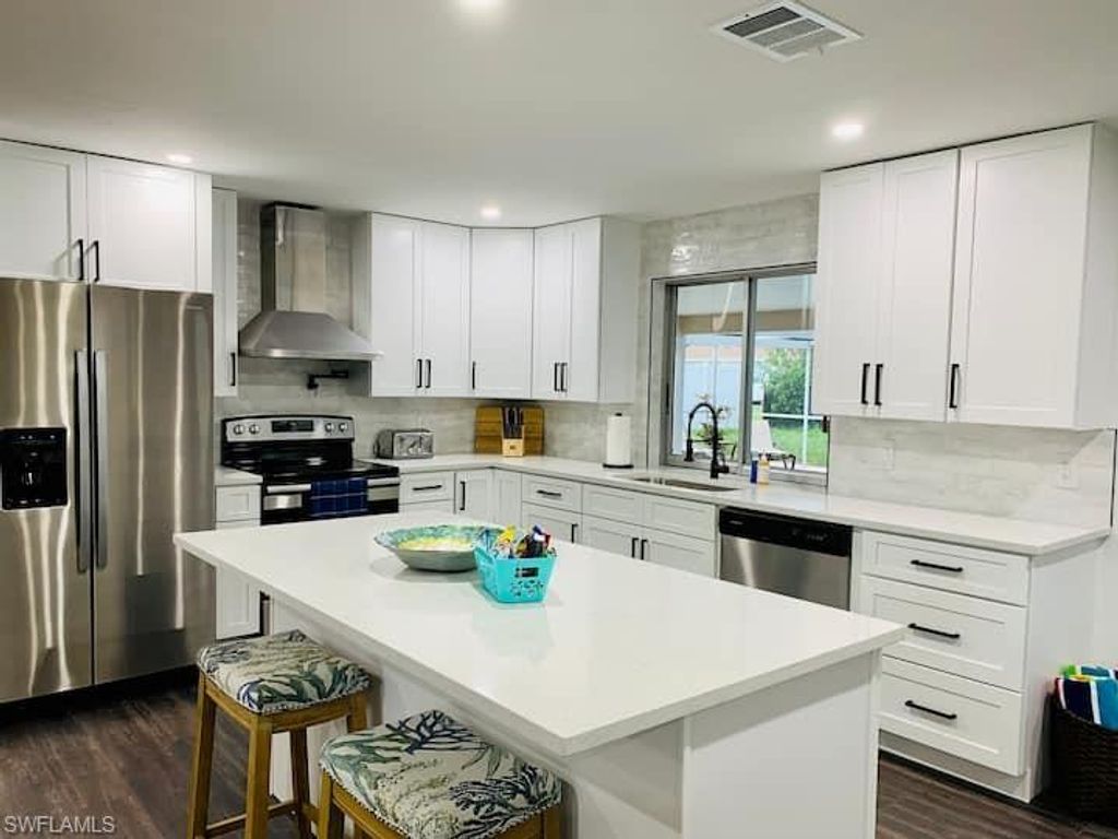 1111 SE 31st ST, CAPE CORAL, FL 33904 — photo 5