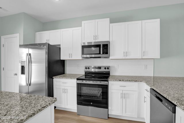 317 Starfish Lane, Sneads Ferry, NC 28460
