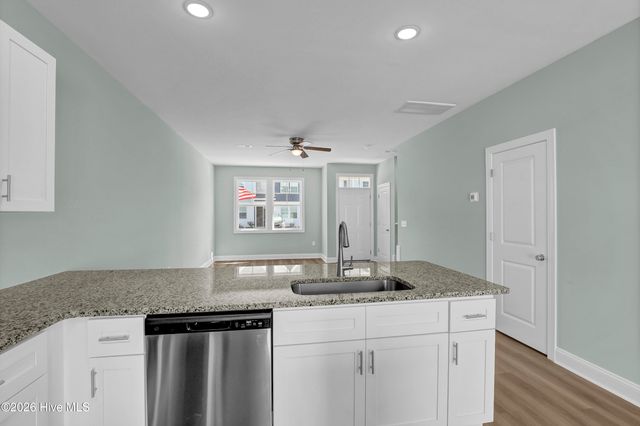 317 Starfish Lane, Sneads Ferry, NC 28460