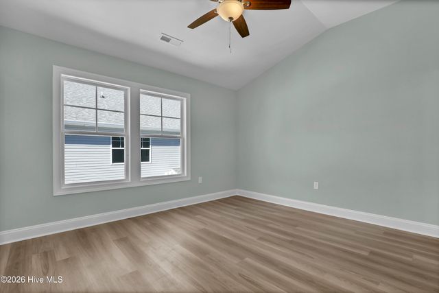317 Starfish Lane, Sneads Ferry, NC 28460