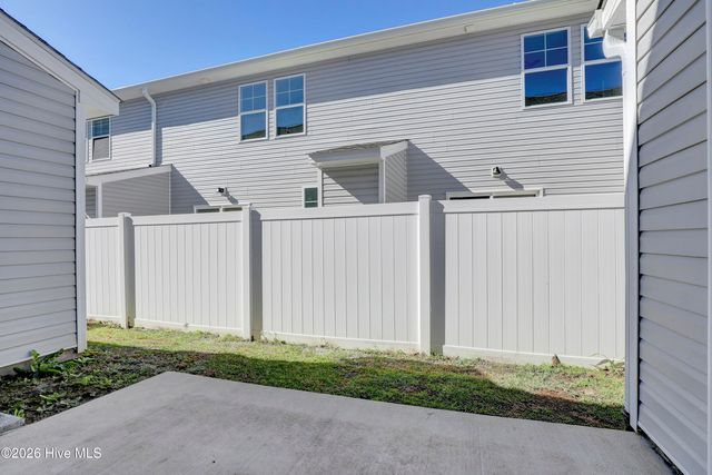 317 Starfish Lane, Sneads Ferry, NC 28460
