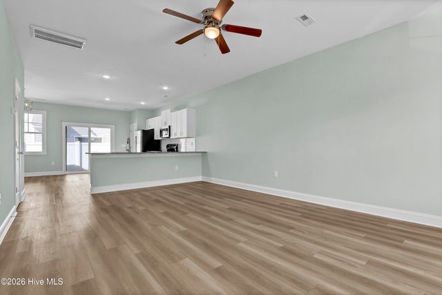 317 Starfish Lane, Sneads Ferry, NC 28460