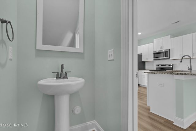 317 Starfish Lane, Sneads Ferry, NC 28460