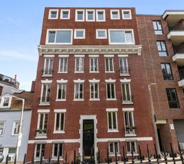 103 Charter St 1, Boston, MA 02113