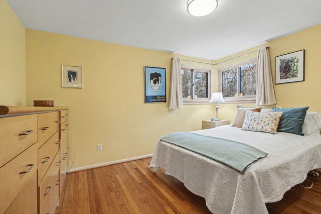 2153 Independence Boulevard, Ann Arbor, MI 48104